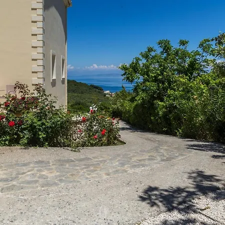 Daire Spileo House Boutique - Adults Only Mesongí
